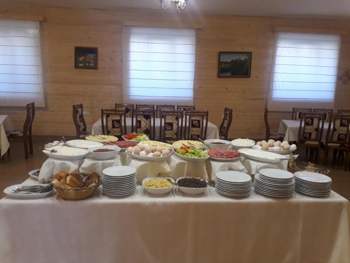 Yeghevnut Hotel Goris Exteriör bild